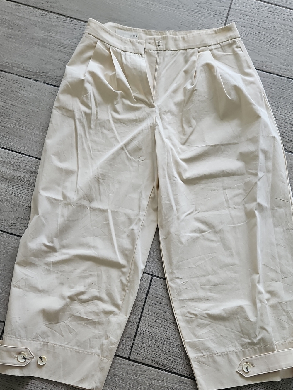 Women's Cream Casual Pleated Pants